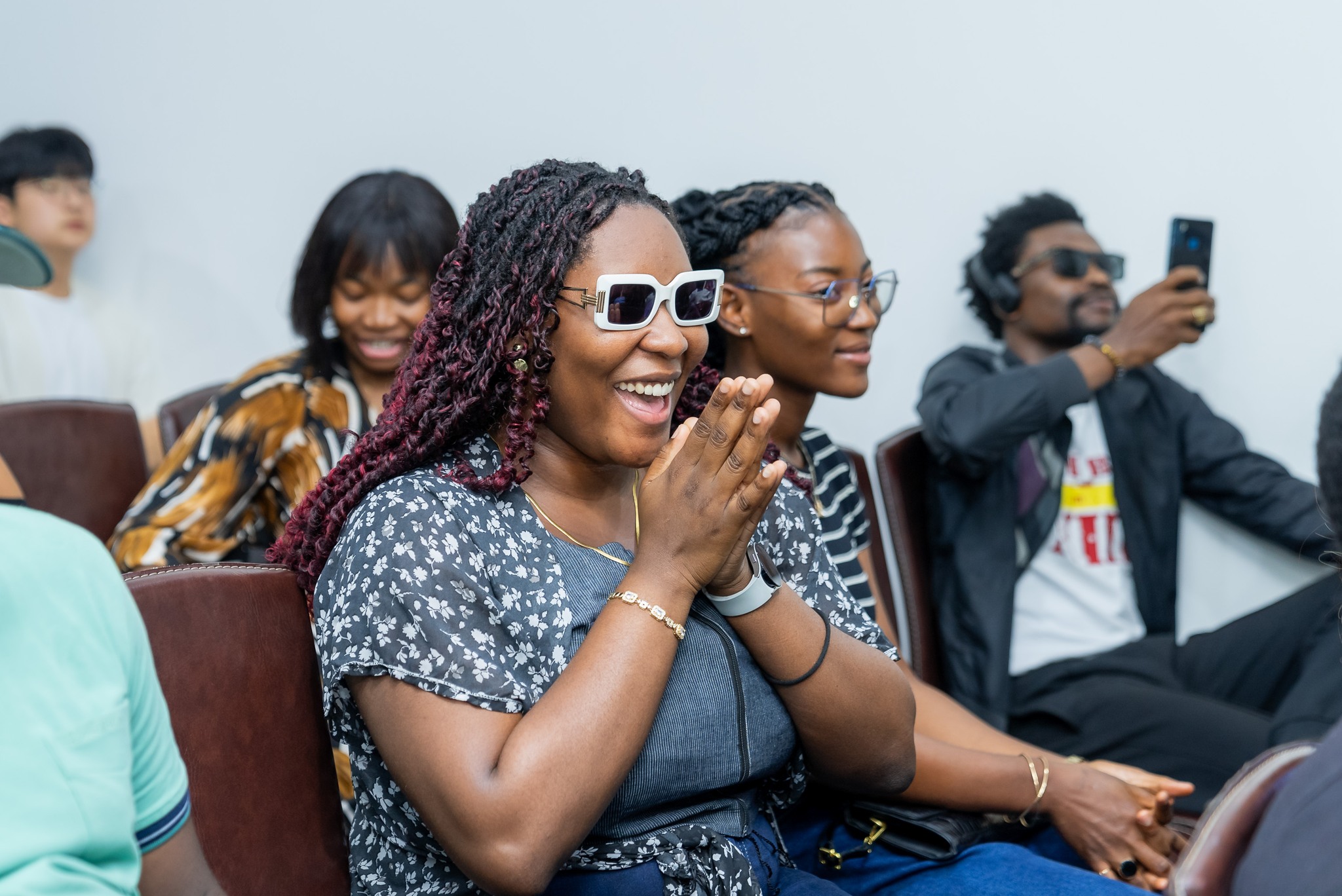 라이브 무대: 케이뮤직 프로덕션 x 아프로베츠